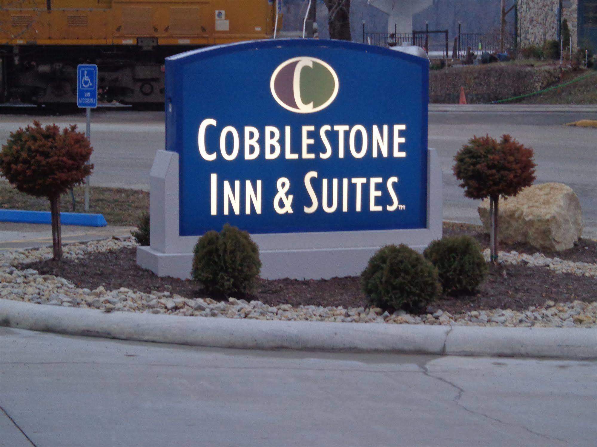 Cobblestone Inn&Suites - Marquette Extérieur photo