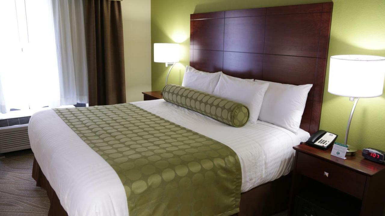 Cobblestone Inn&Suites - Marquette Extérieur photo